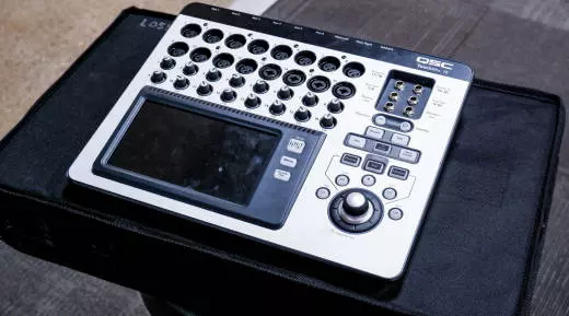 QSC - TouchMix-16 Compact Digital Mixer with Touchscreen
